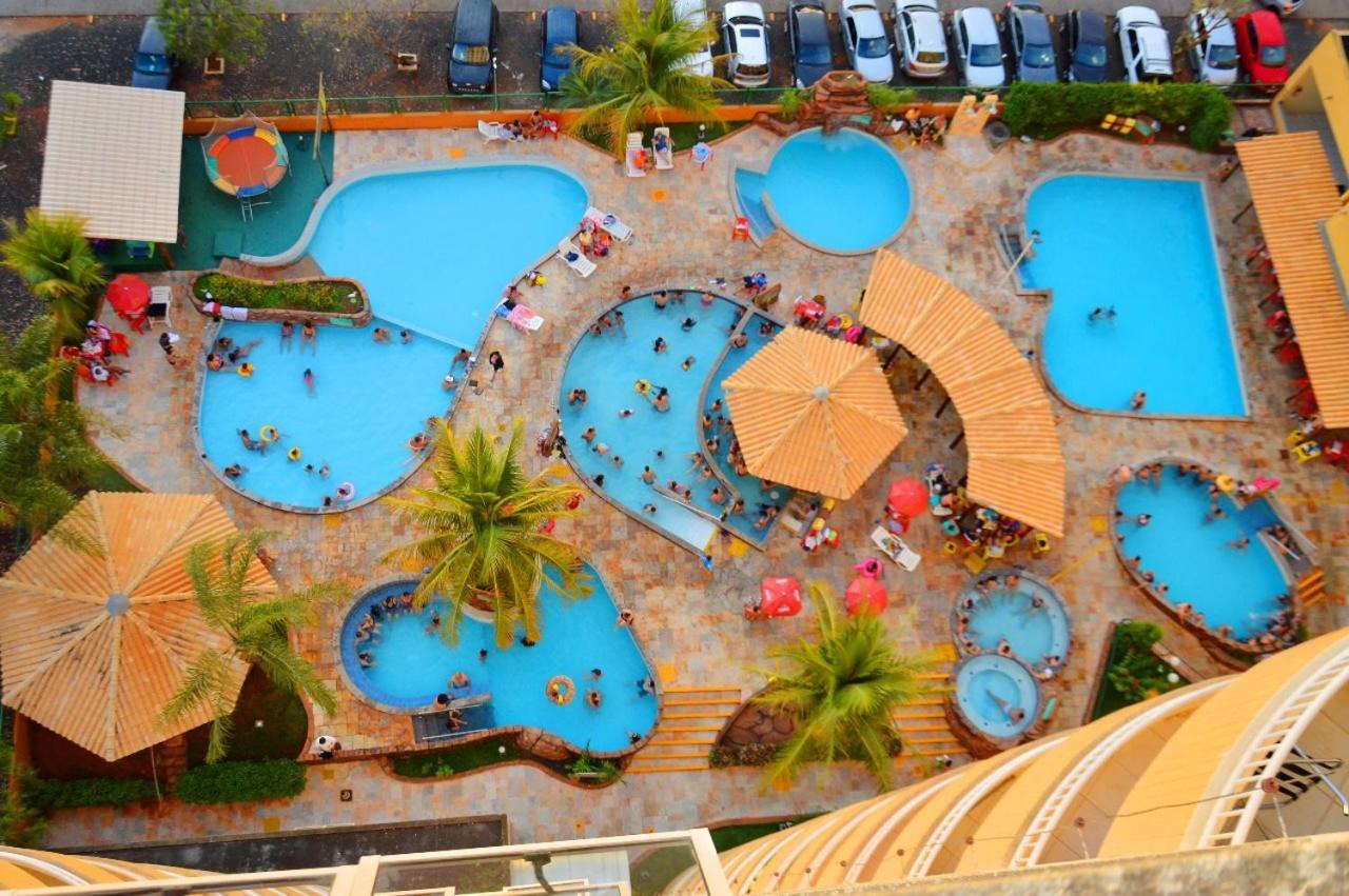 Apto Hotel Thermas Place Caldas Novas Exterior photo